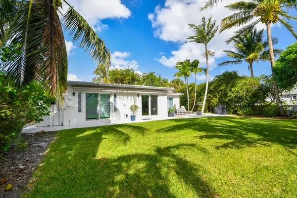 $4,000 | 702 Northeast 10th Avenue, Boynton Beach, FL 33435