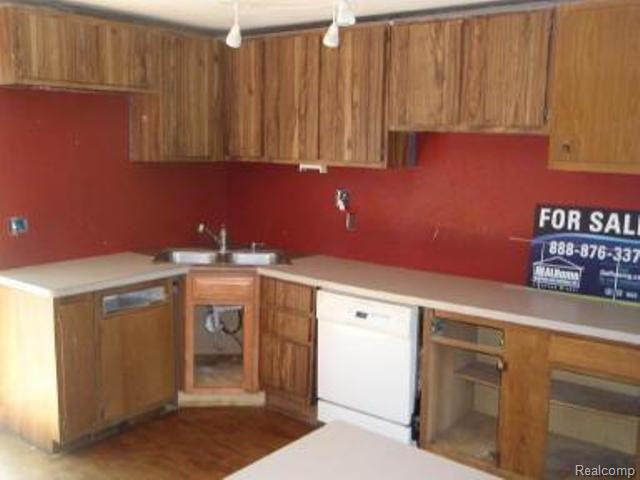 27750 Taft Road Novi, MI 48377 - Photo 5 of 8 707139259 Kitchen