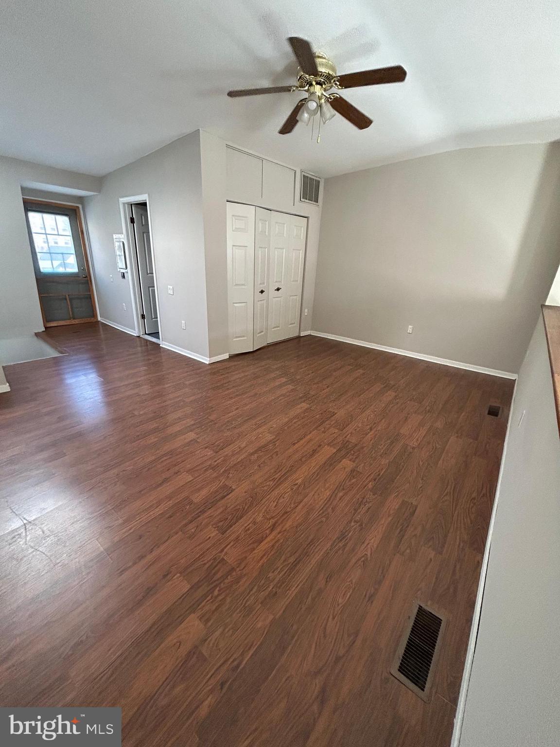 937 Spruce Street Philadelphia, PA 19107 - Photo 63 of 80 a view of empty room with wooden floor and fan