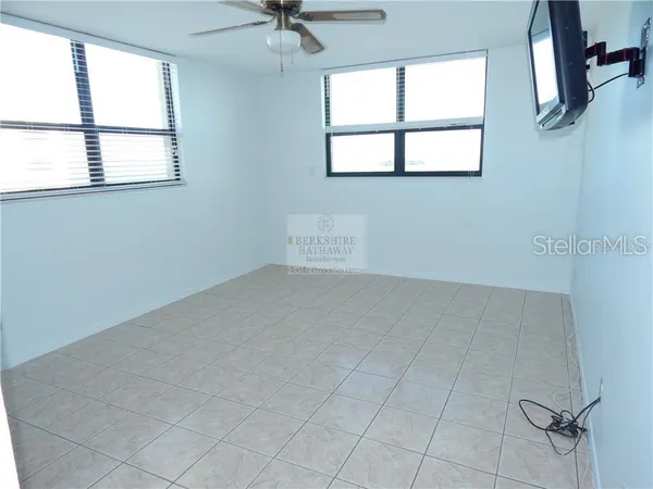 $2,500 | 300 Woodette Drive, Unit 605A, Dunedin, FL 34698