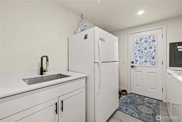 $490,000 | 7712 295th Street South, Roy, WA 98580