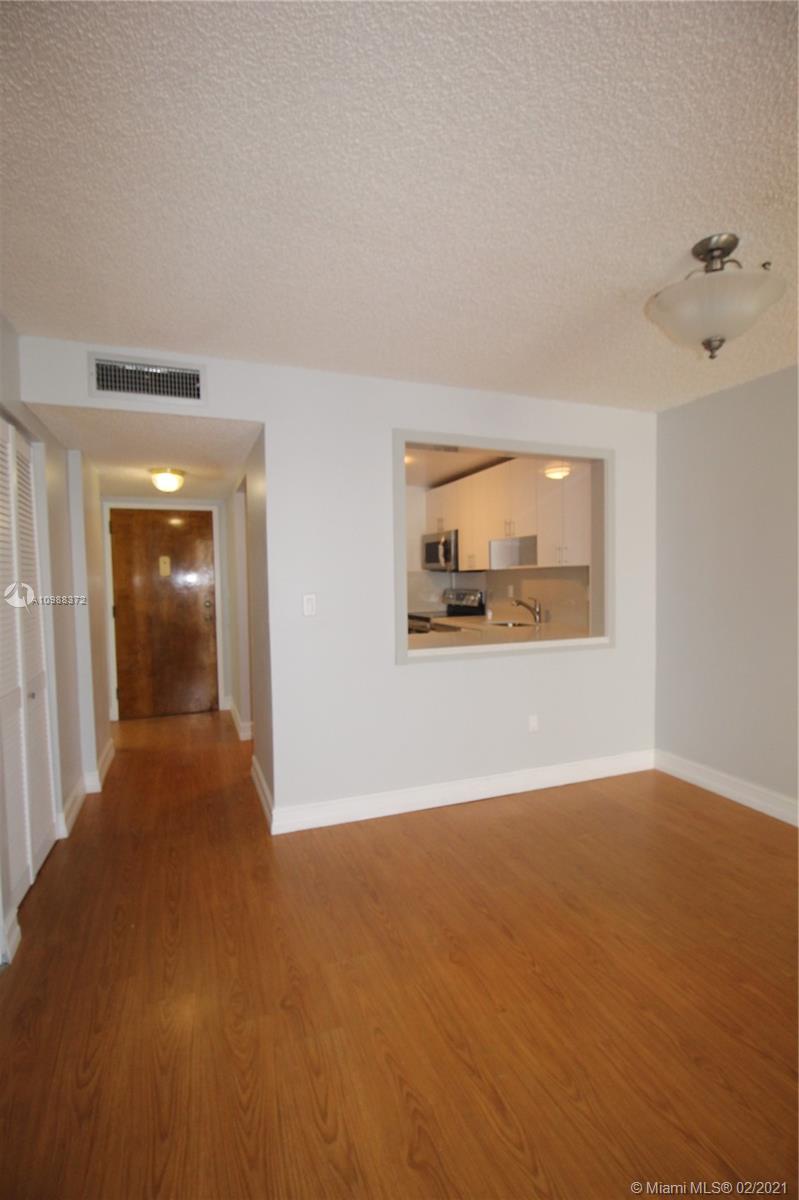 1665 Bay Road, Unit 516 Miami Beach, FL 33139 - Photo 17 of 22