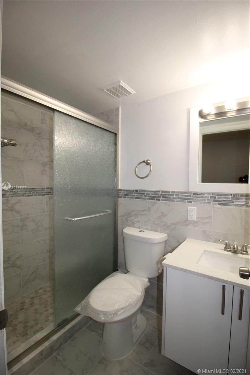 1665 Bay Road, Unit 516 Miami Beach, FL 33139 - Photo 6 of 22