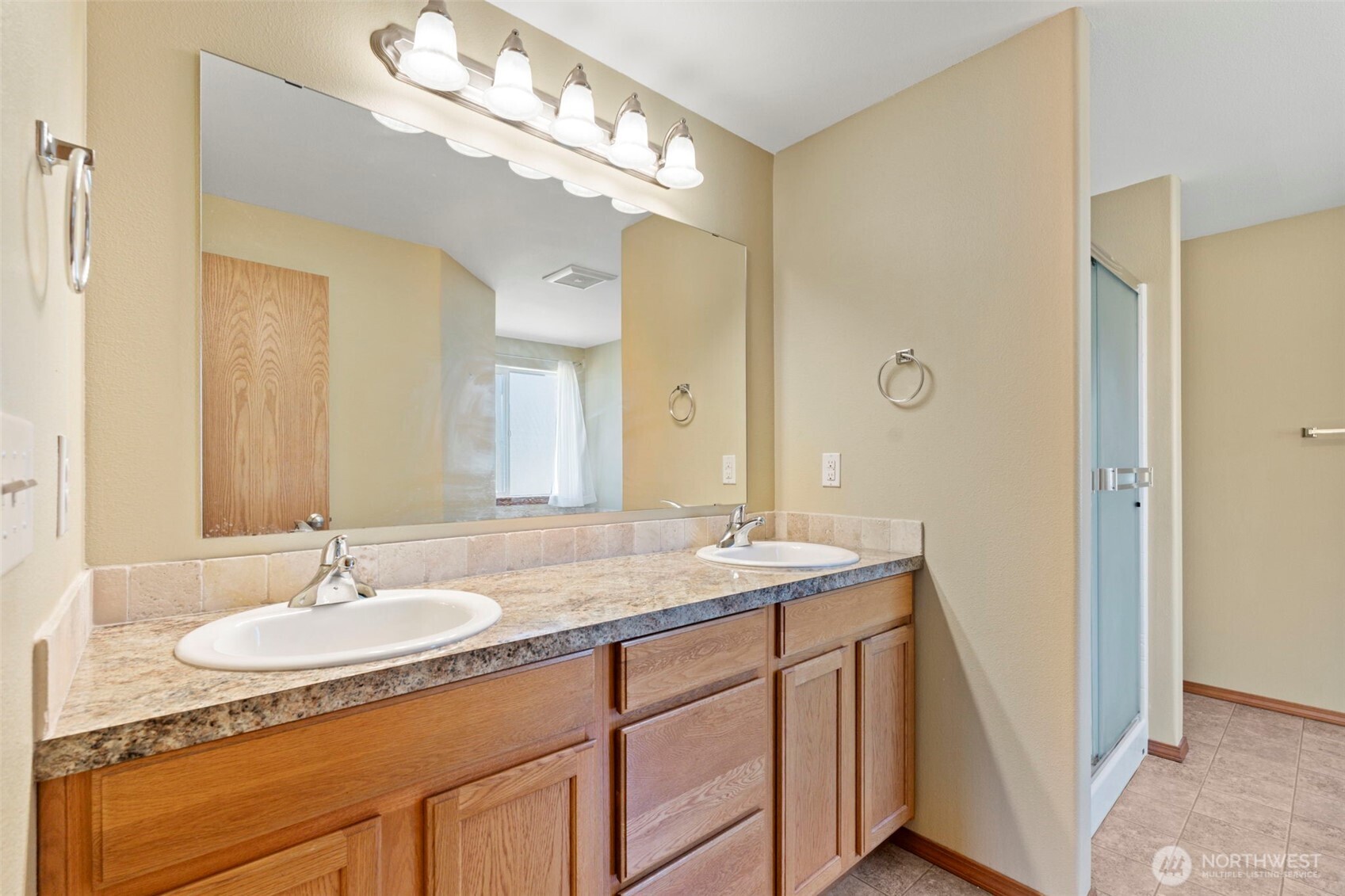 18408 Kohse Lane Southwest Rochester, WA 98579 - Photo 11 of 36