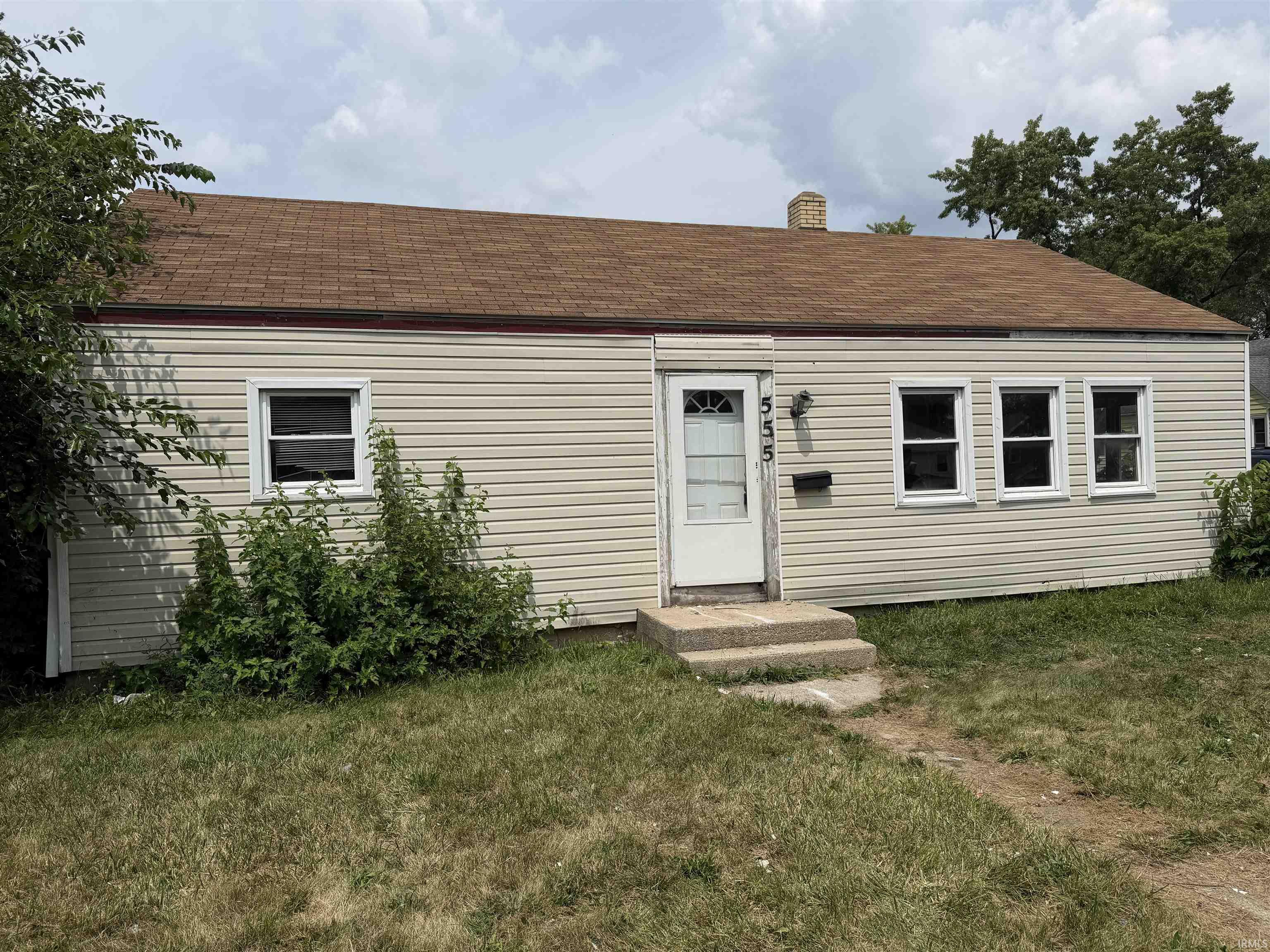 555 East Rudisill Boulevard Fort Wayne, IN 46806 - Photo 1 of 7
