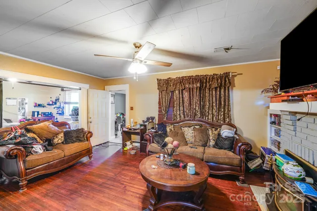 $226,000 | 809 West Mauney Avenue, Gastonia, NC 28052