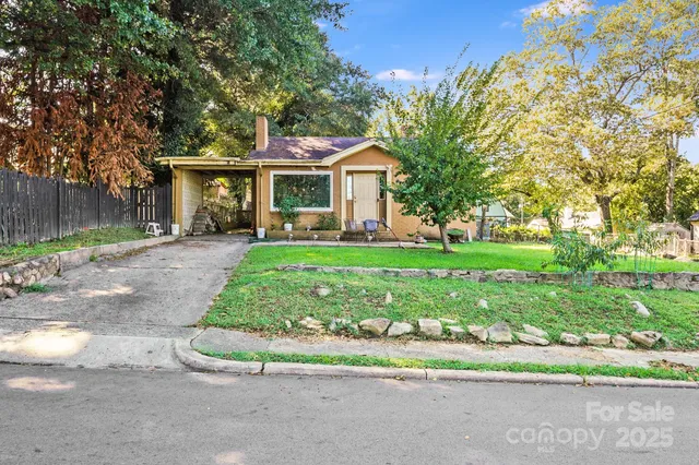 $226,000 | 809 West Mauney Avenue, Gastonia, NC 28052