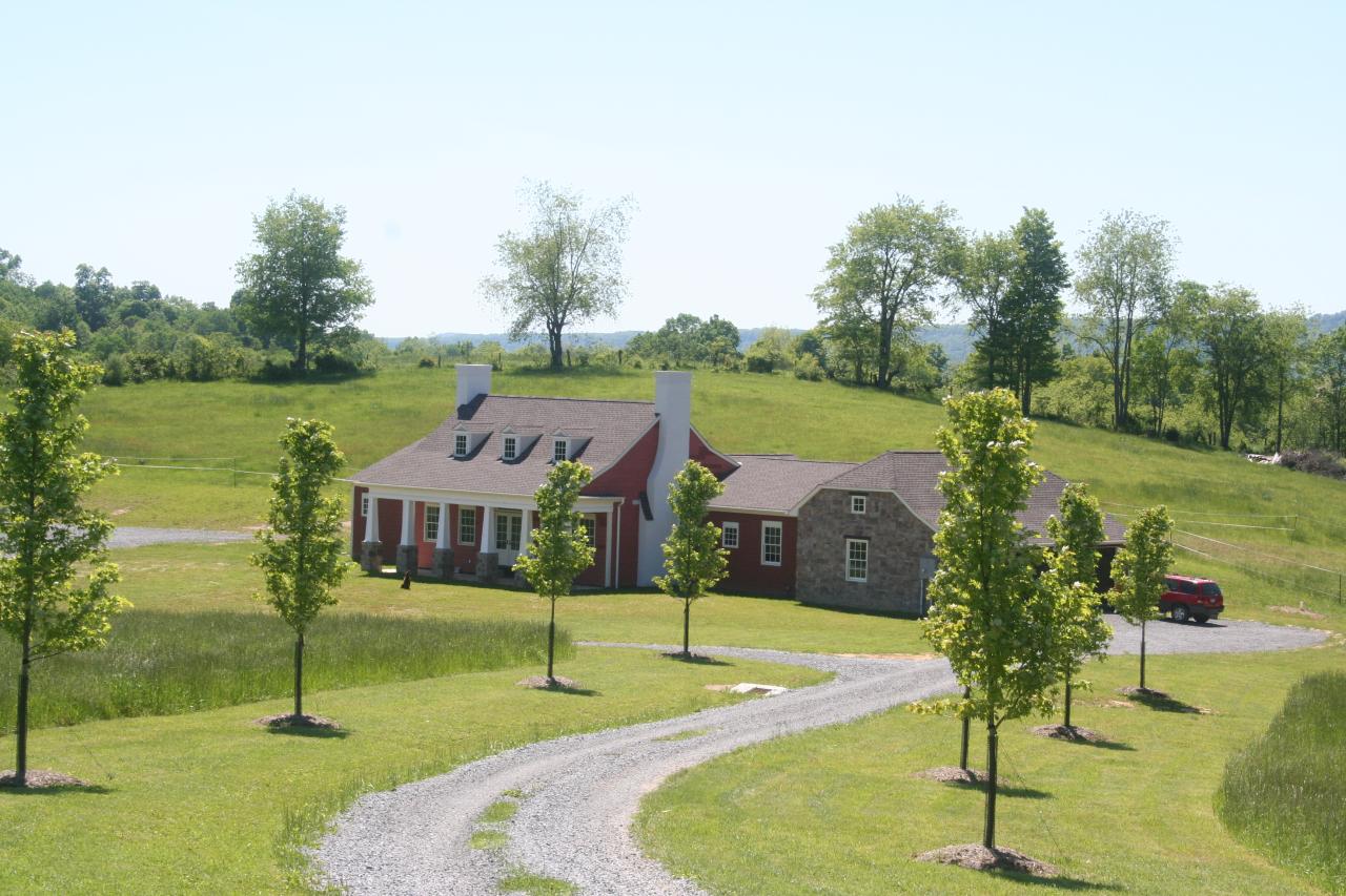 1631 Davis Stuart Road Lewisburg, WV 24901 - Photo 1 of 26 Home