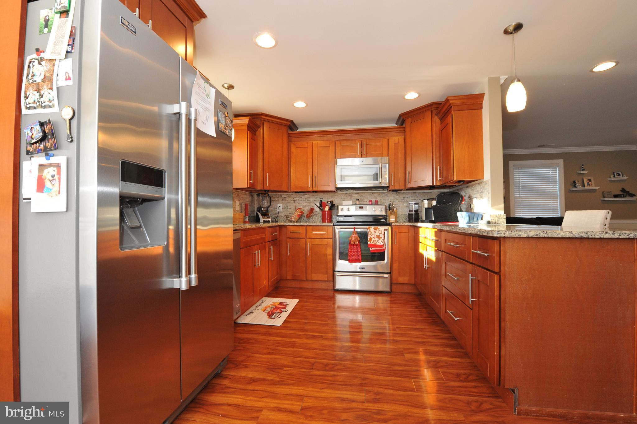 48 Balsam Road Levittown, PA 19057 - Photo 2 of 24 Gallery Image 2