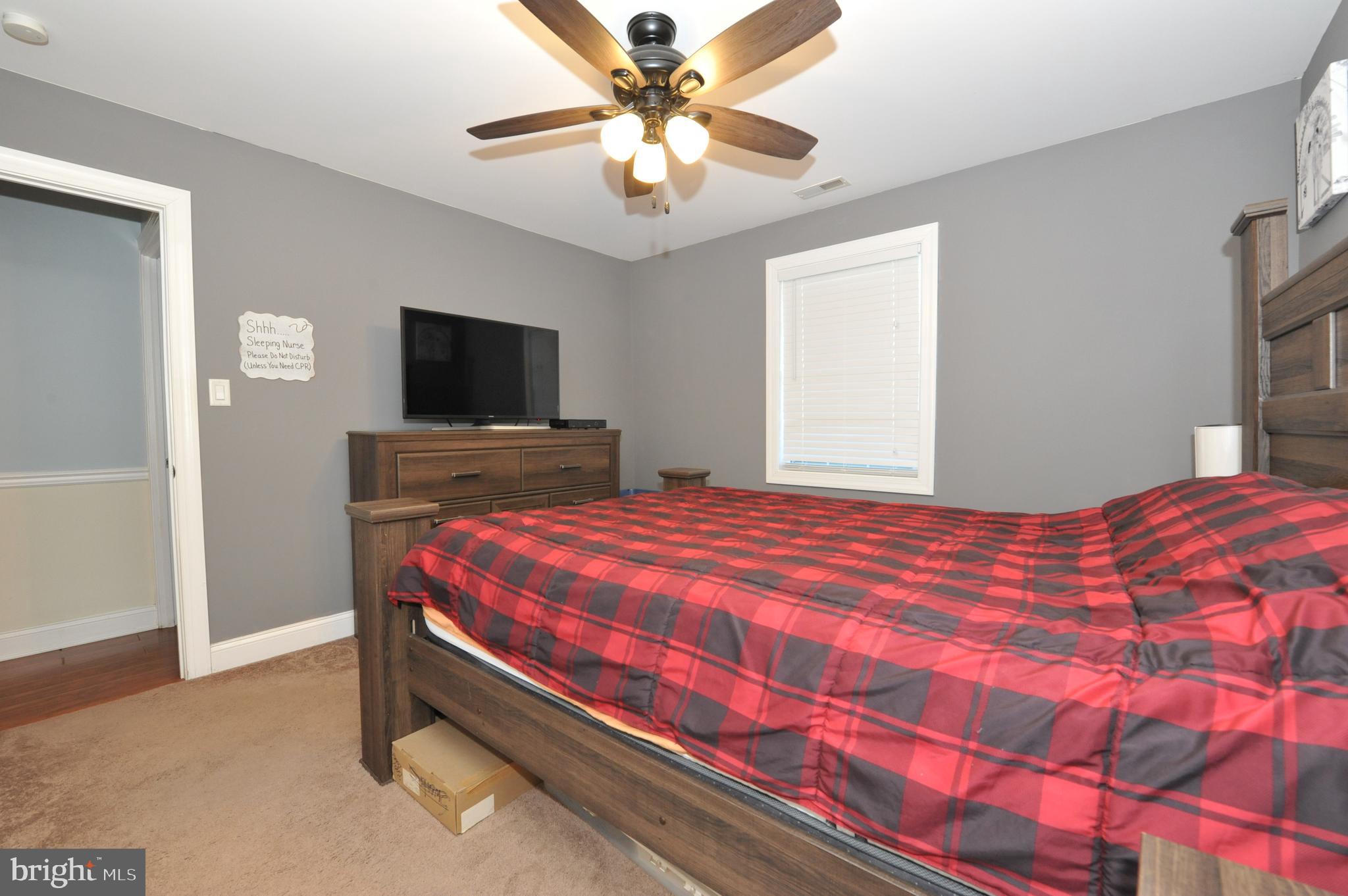 48 Balsam Road Levittown, PA 19057 - Photo 17 of 24 Gallery Image 17
