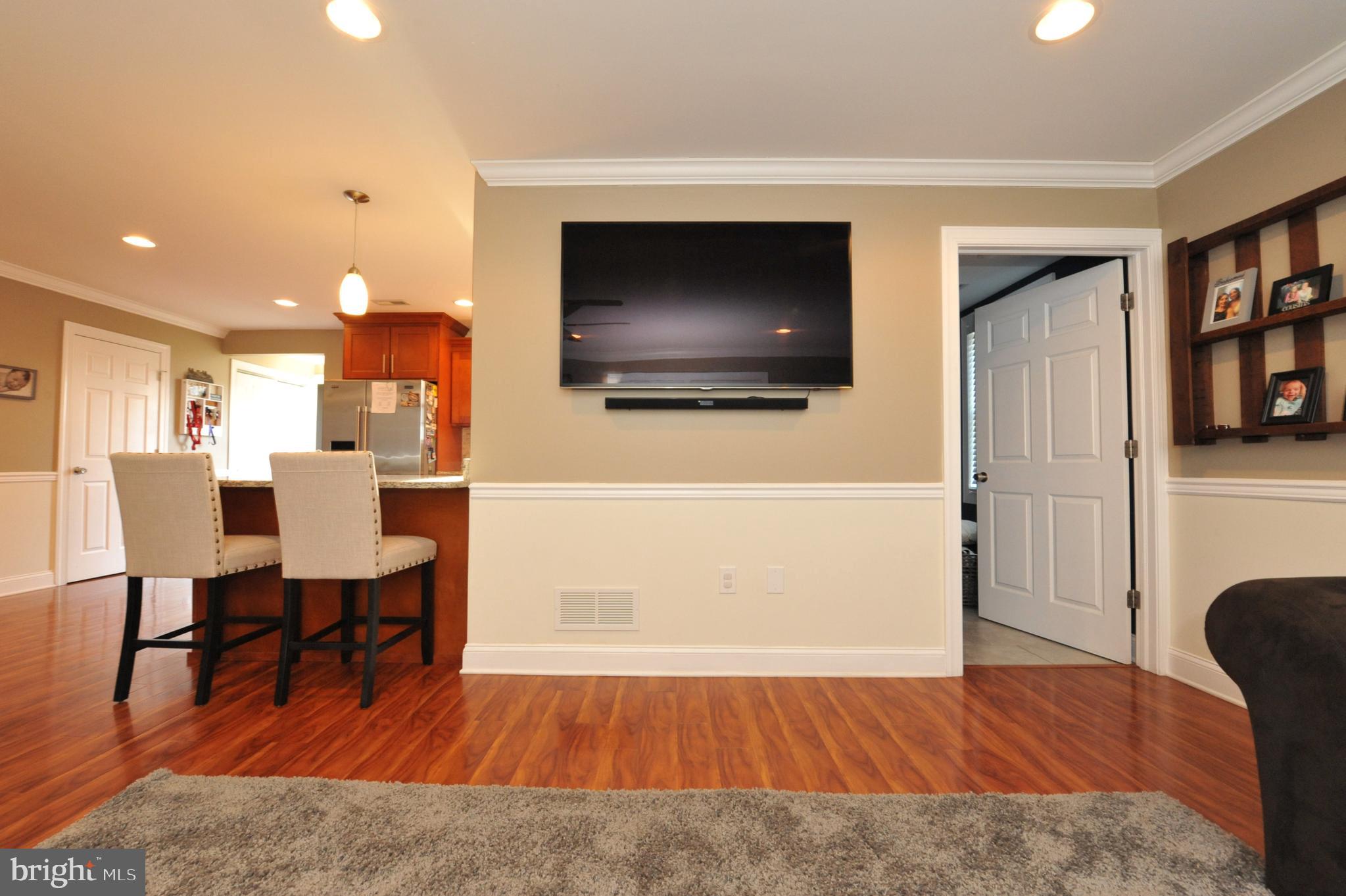 48 Balsam Road Levittown, PA 19057 - Photo 6 of 24 Gallery Image 6