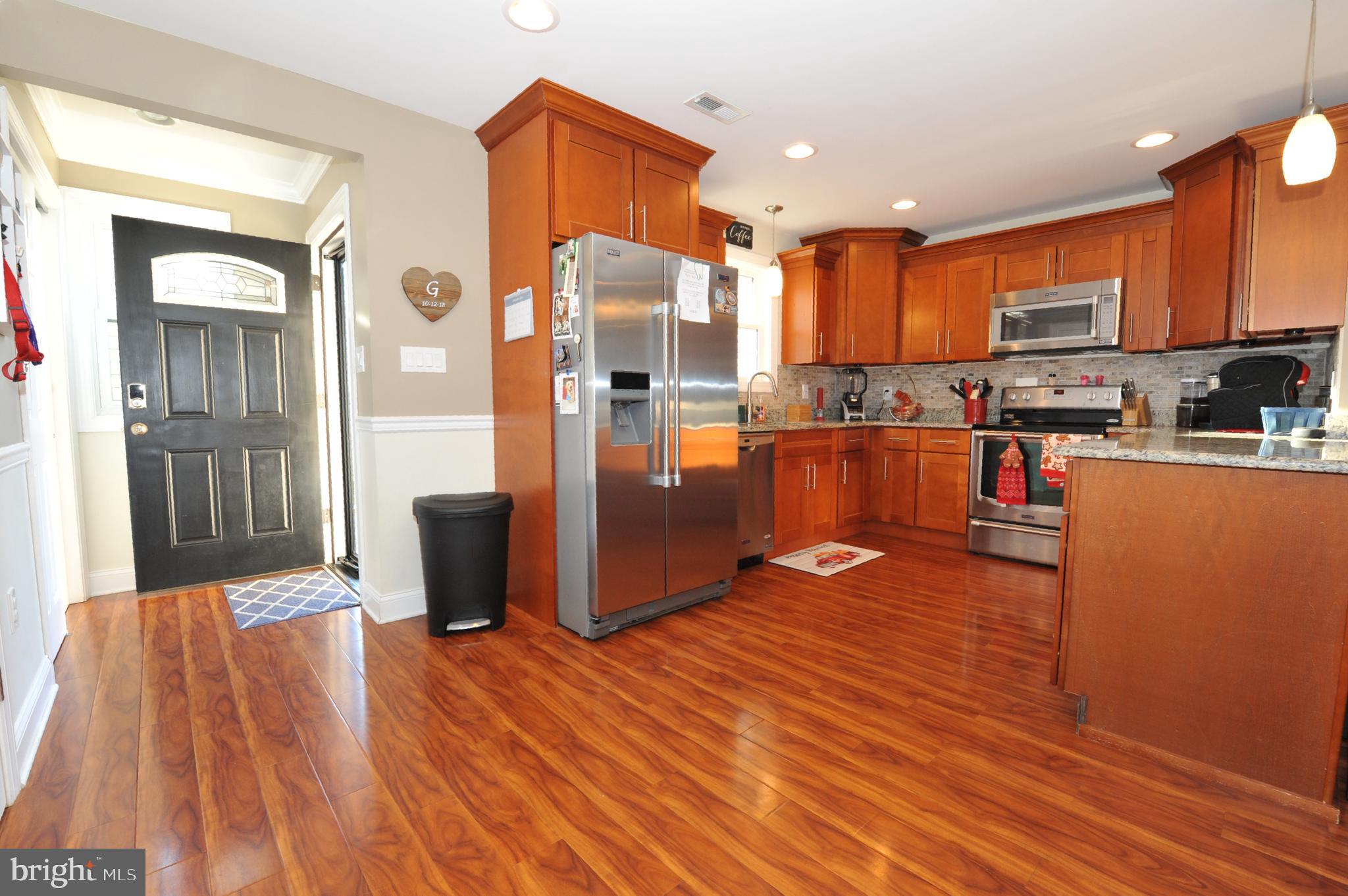 48 Balsam Road Levittown, PA 19057 - Photo 10 of 24 Gallery Image 10