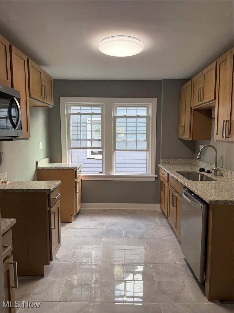 3698 Normandy Road Cleveland, OH 44120 - Photo 25 of 50 2nd floor kitchen
