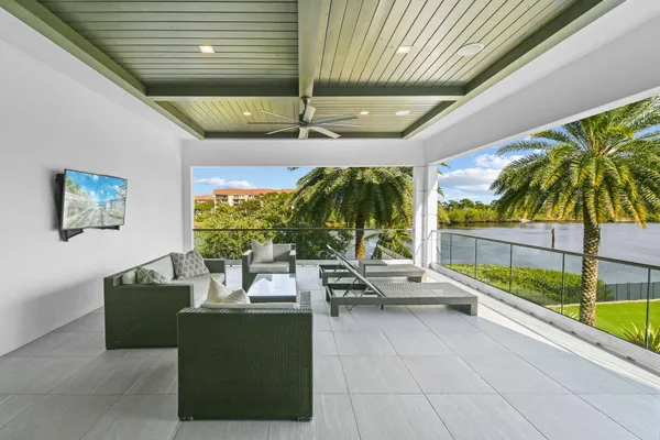 $15,900,000 | 14630 Watermark Way, Palm Beach Gardens, FL 33410