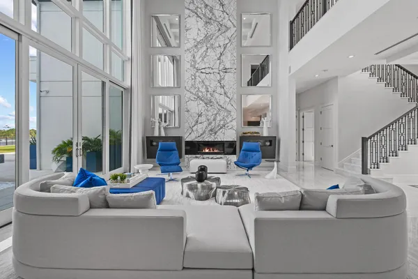 $15,900,000 | 14630 Watermark Way, Palm Beach Gardens, FL 33410