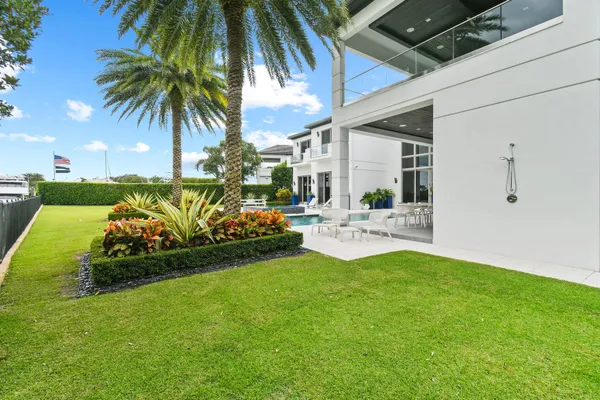 $15,900,000 | 14630 Watermark Way, Palm Beach Gardens, FL 33410