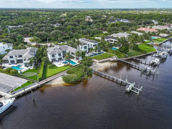 $15,900,000 | 14630 Watermark Way, Palm Beach Gardens, FL 33410