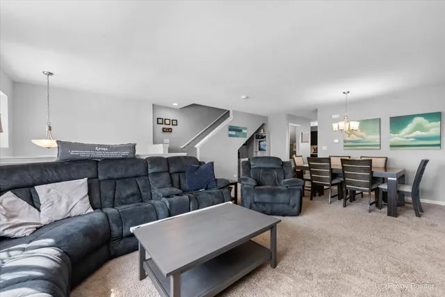 $289,000 | 1664 Ruby Drive, Pingree Grove, IL 60140