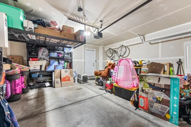 $289,000 | 1664 Ruby Drive, Pingree Grove, IL 60140