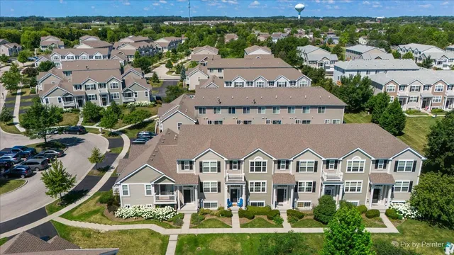 $289,000 | 1664 Ruby Drive, Pingree Grove, IL 60140