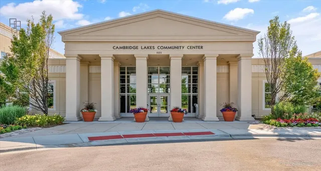 $289,000 | 1664 Ruby Drive, Pingree Grove, IL 60140