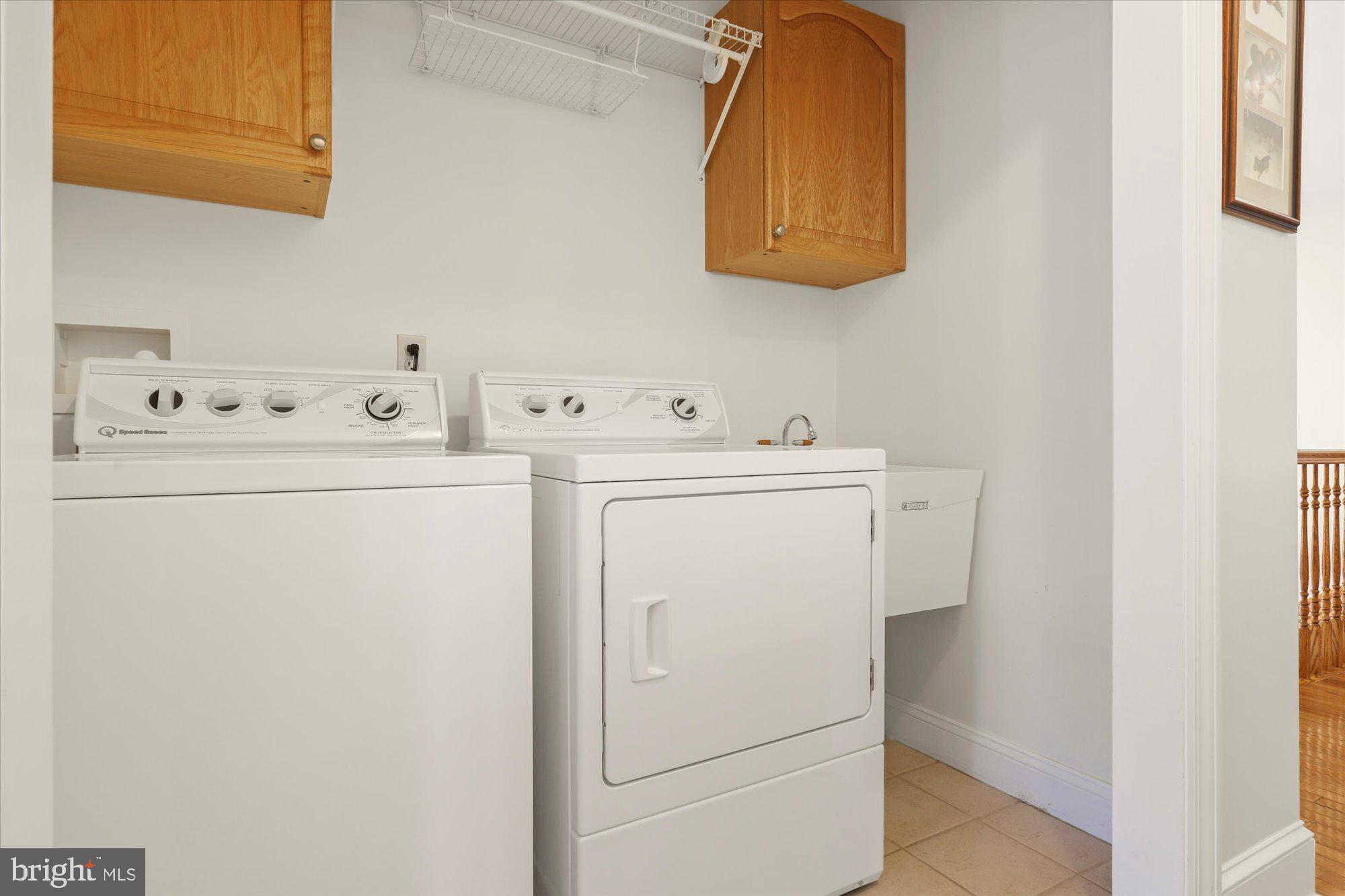 2033 Turnpike Road Elizabethtown, PA 17022 - Photo 21 of 41 Laundry