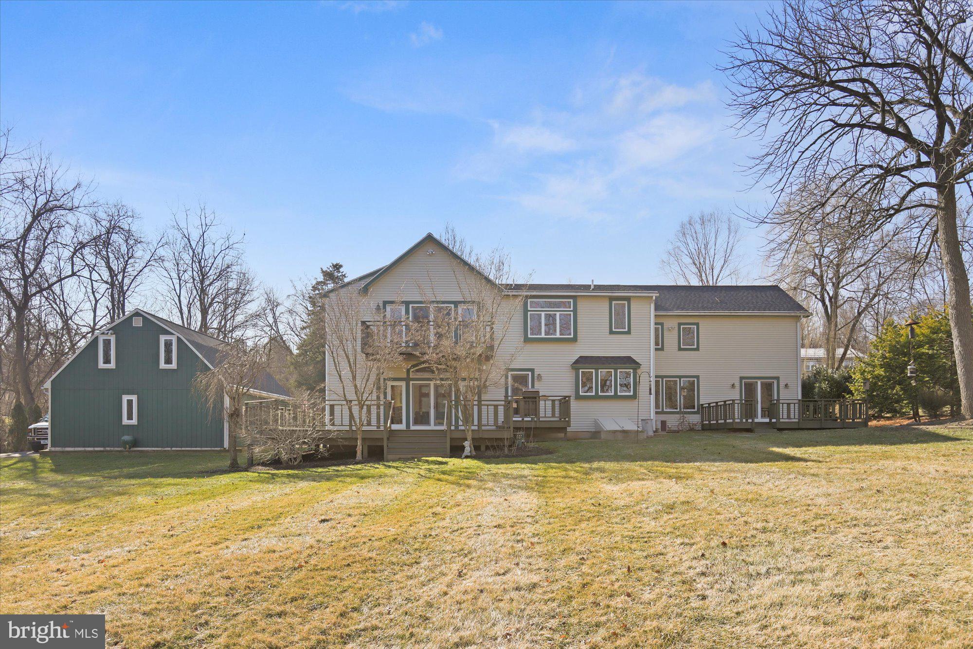 2033 Turnpike Road Elizabethtown, PA 17022 - Photo 35 of 41 Yard