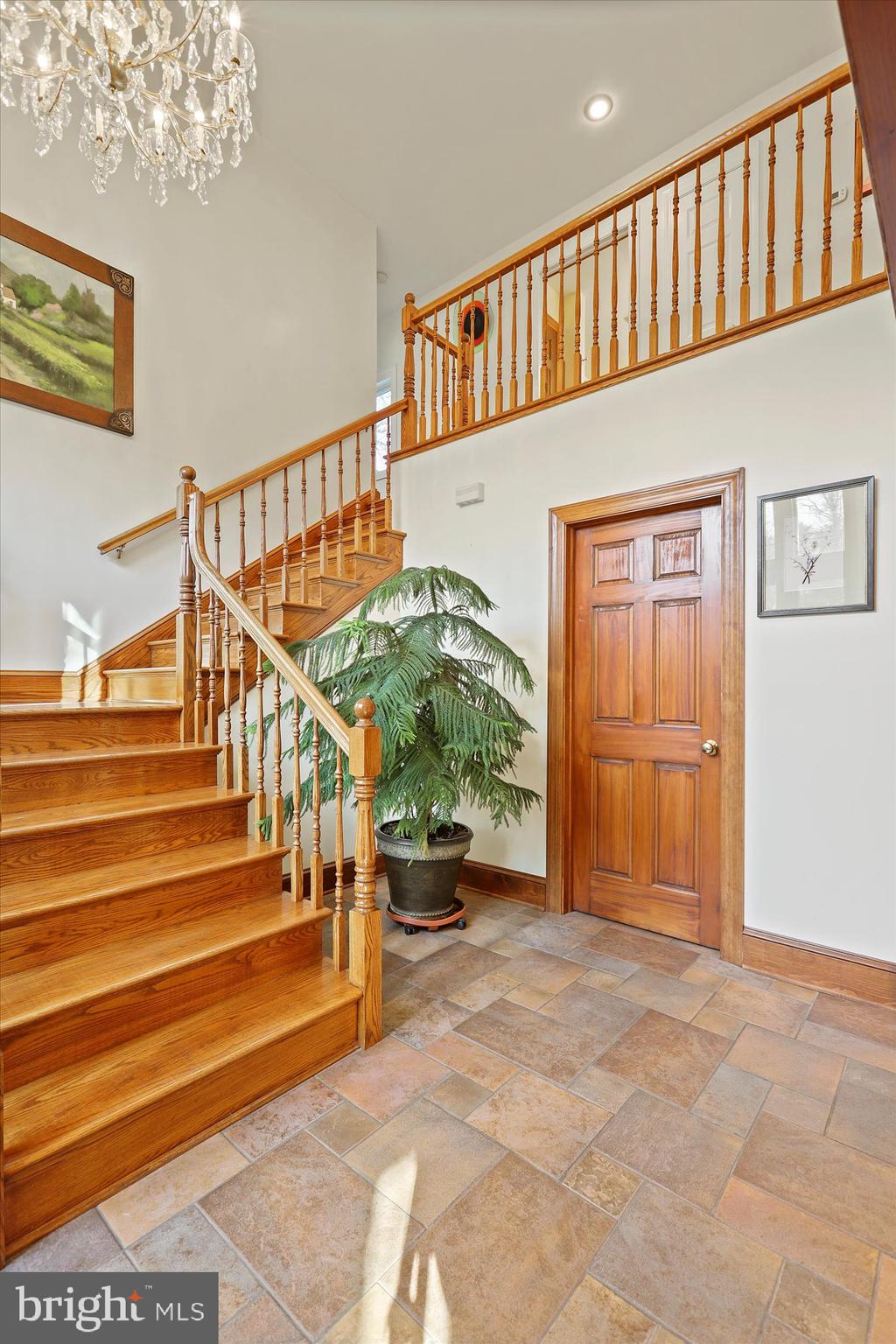 2033 Turnpike Road Elizabethtown, PA 17022 - Photo 4 of 41 Steps