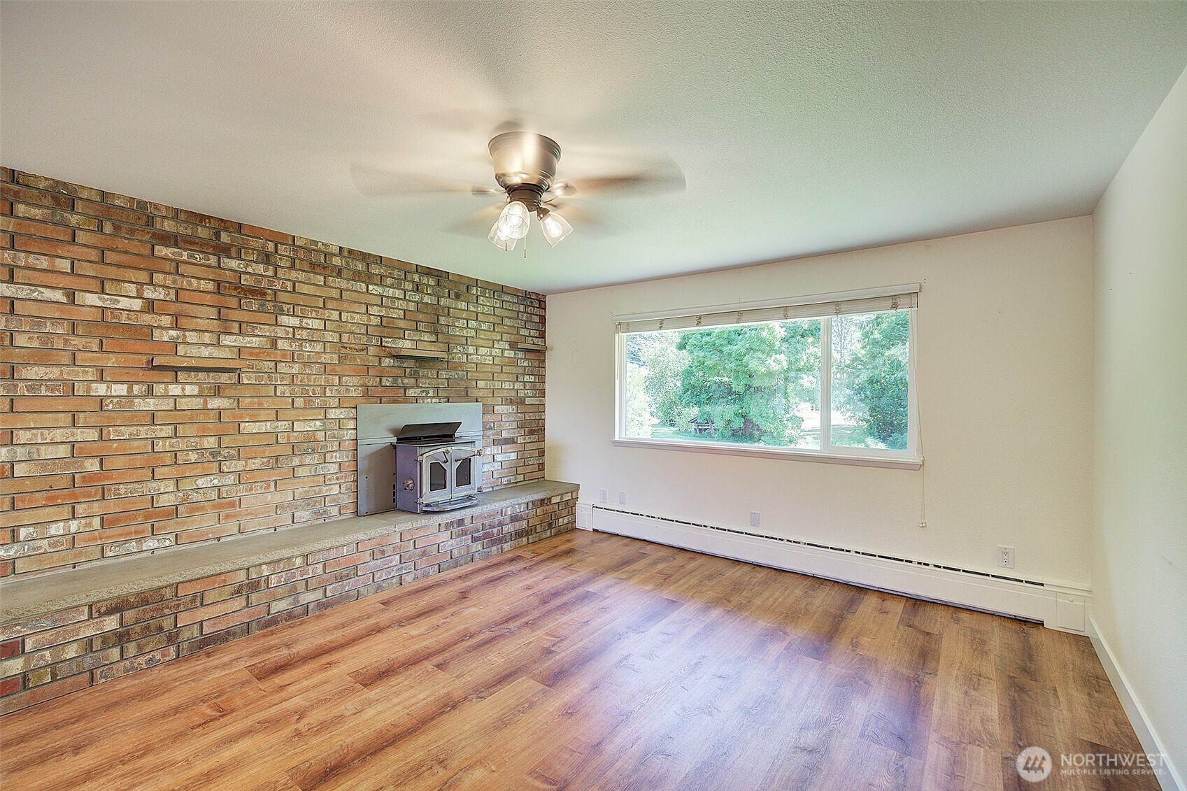 18021 Issaquah-Hobart Road Southeast Maple Valley, WA 98038 - Photo 15 of 39