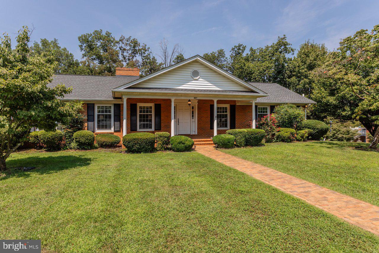 207 Circle View Road Luray, VA 22835 - Photo 62 of 74 Gallery Image 62