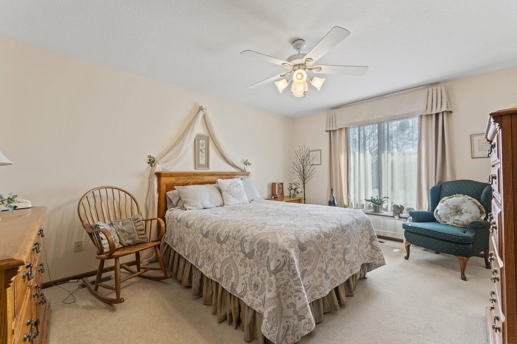 3704 North County Line Road East Huntertown, IN 46748 - Photo 15 of 33