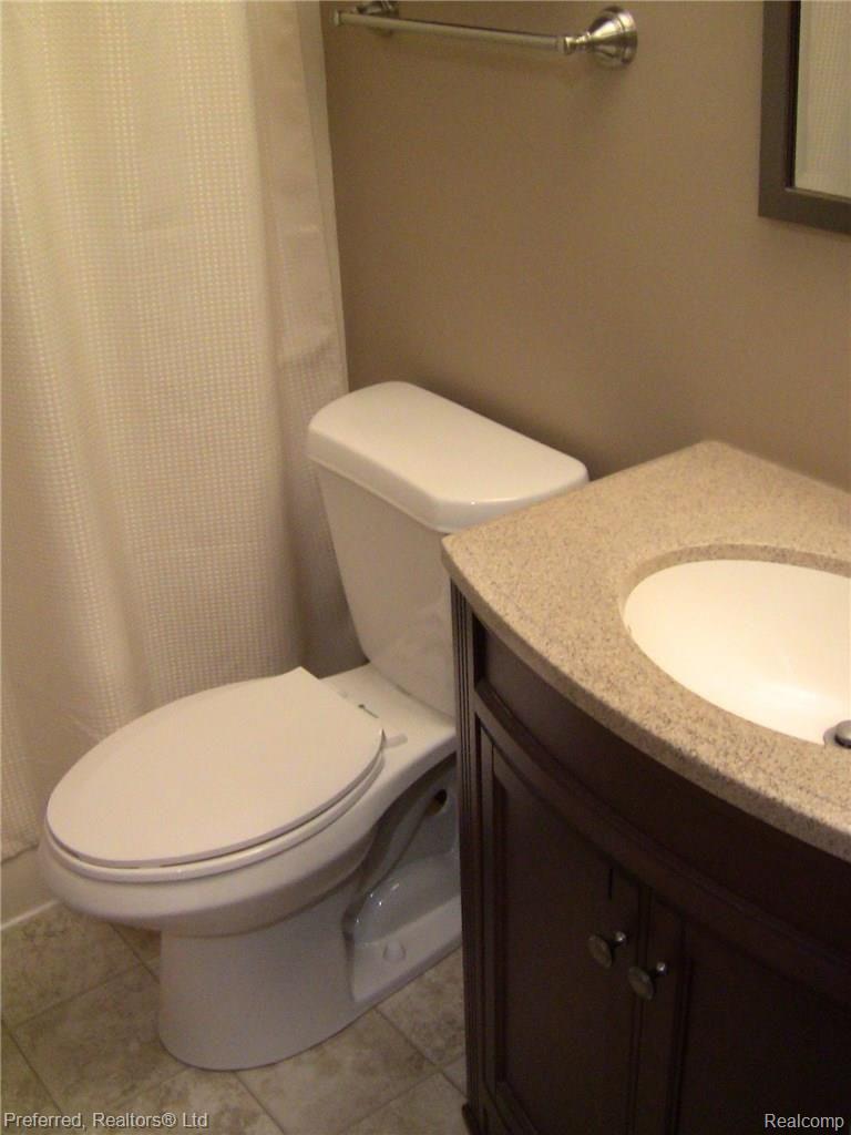 15923 Ridgebrook Path Romulus, MI 48174 - Photo 9 of 26 IMG_3897.JPG