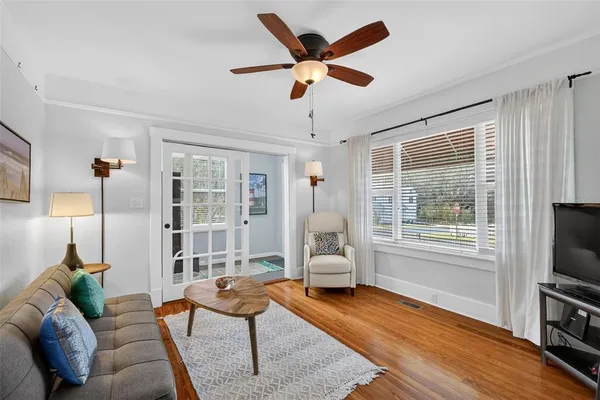 $369,000 | 342 South Clayton Street, Mount Dora, FL 32757