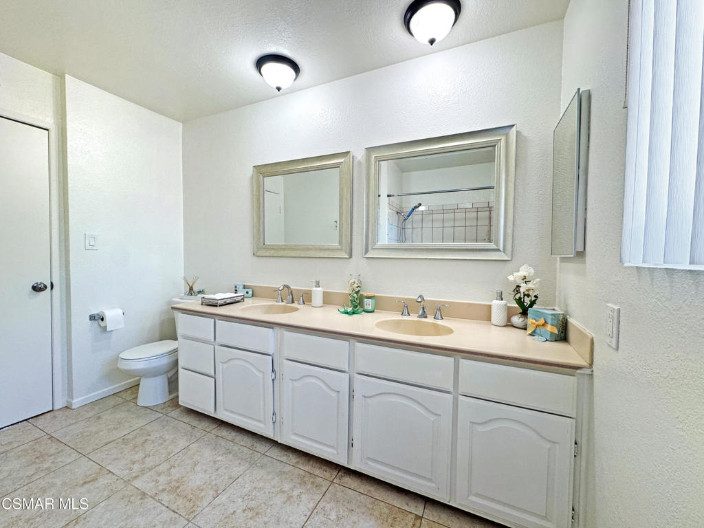 2401 El Portal Way Oxnard, CA 93035 - Photo 28 of 41