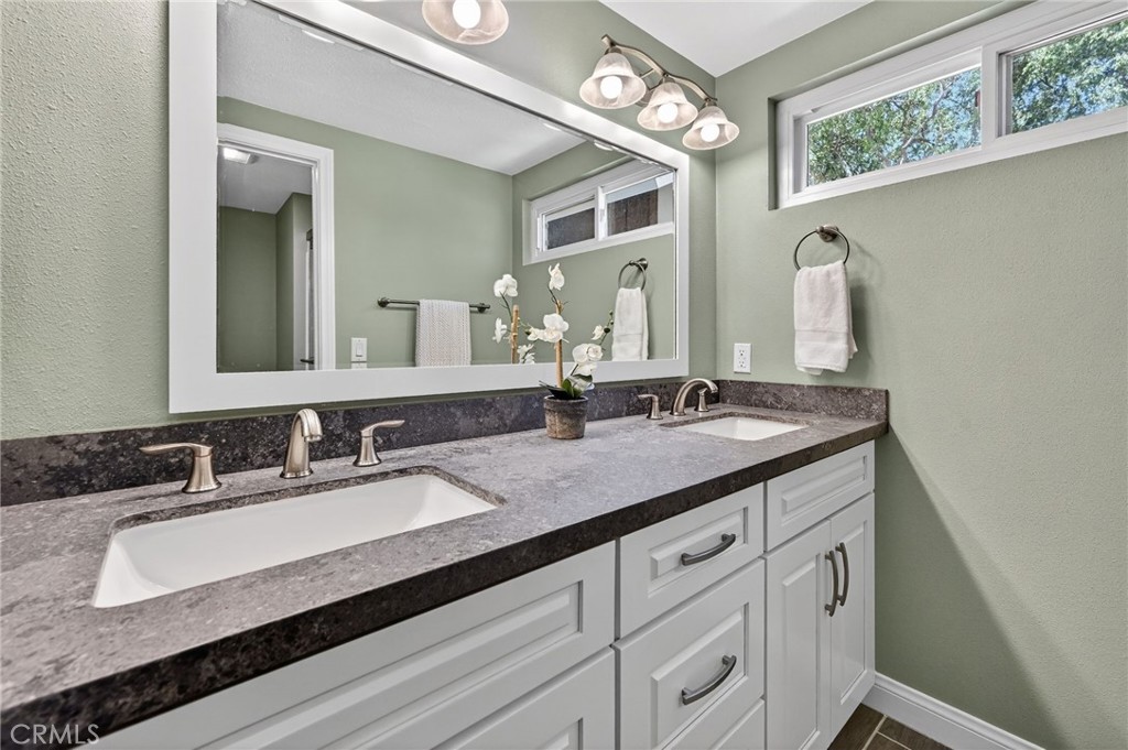 25 Cheyenne Irvine, CA 92604 - Photo 17 of 31