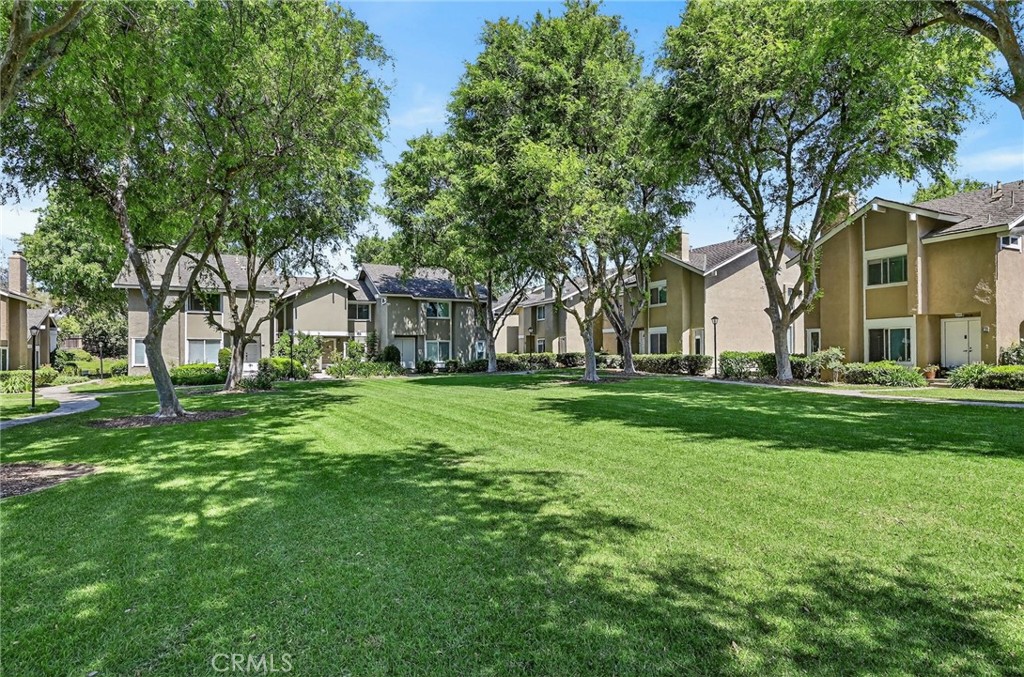 25 Cheyenne Irvine, CA 92604 - Photo 2 of 31