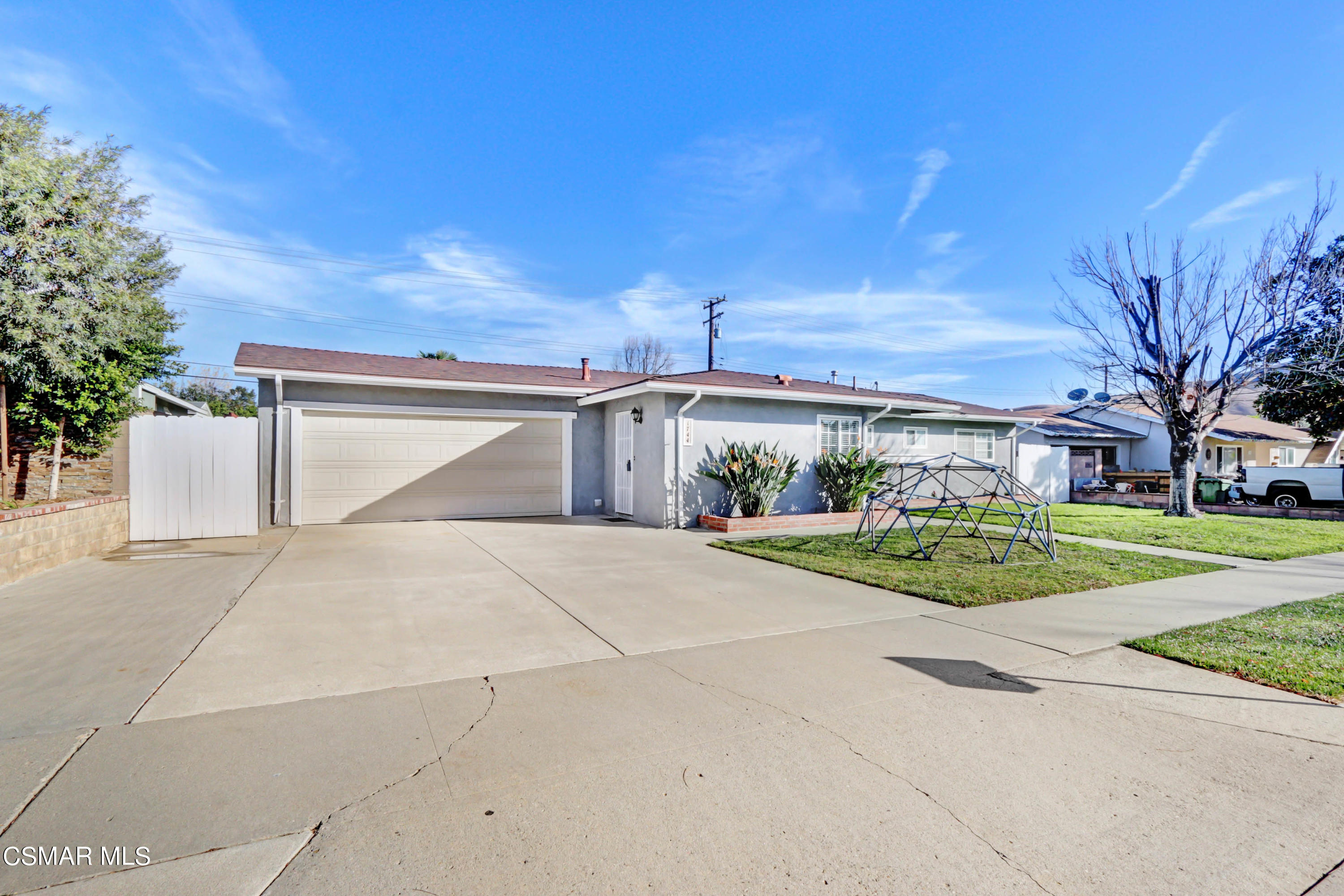1744 Fair Avenue Simi Valley, CA 93063 - Photo 2 of 39 IMG_6190 - Copy