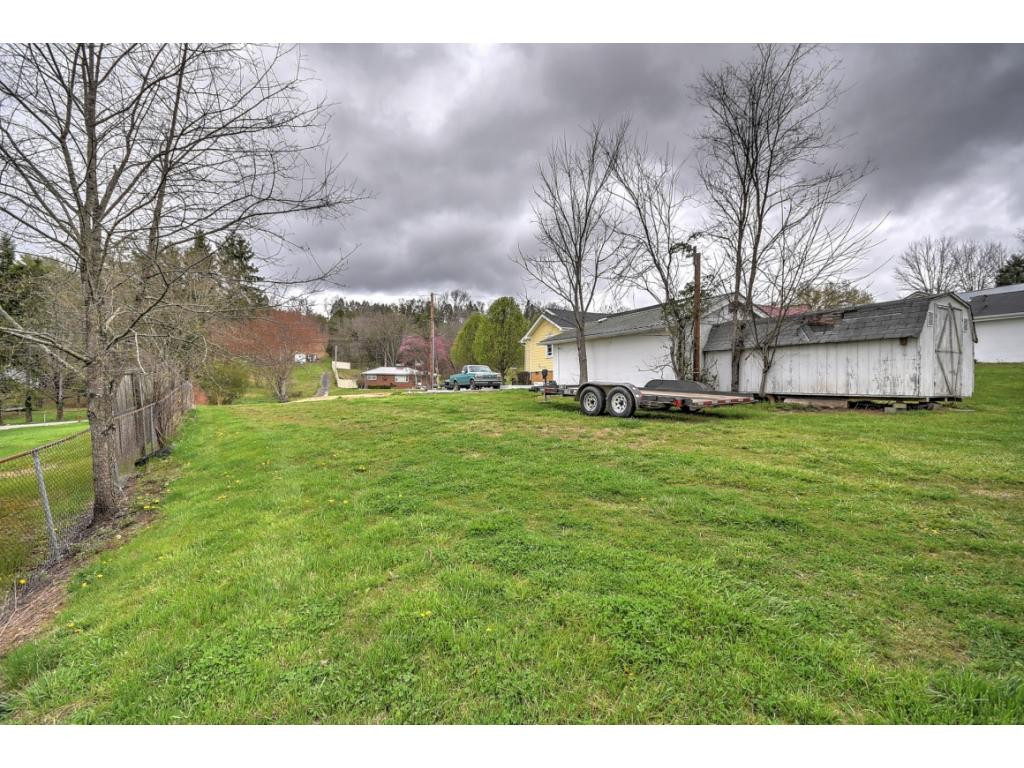 4121 Ridge Road Kingsport, TN 37660 - Photo 19 of 19 Photo 19