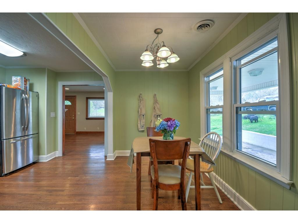 4121 Ridge Road Kingsport, TN 37660 - Photo 6 of 19 Photo 6