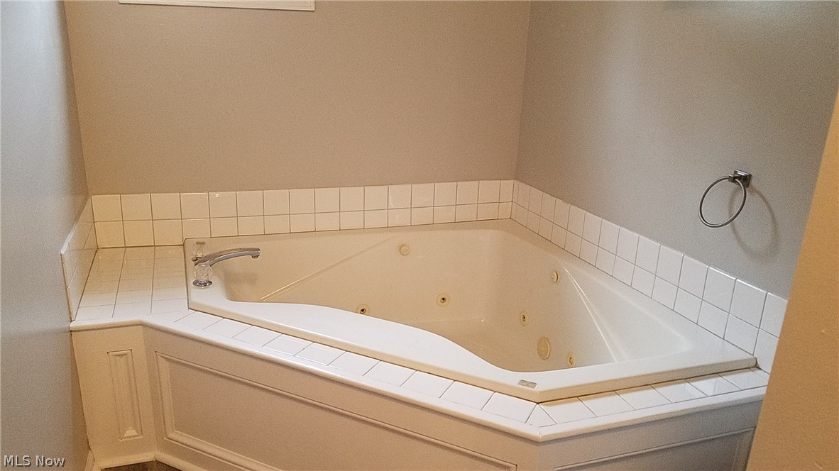 4417 Archer Road Cleveland, OH 44105 - Photo 21 of 25