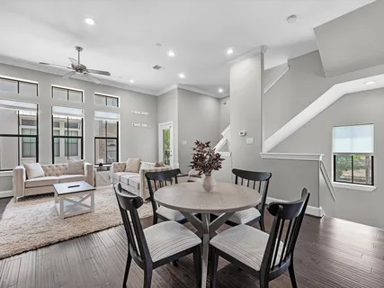 $449,000 | 3610 Chenevert Street, Houston, TX 77004