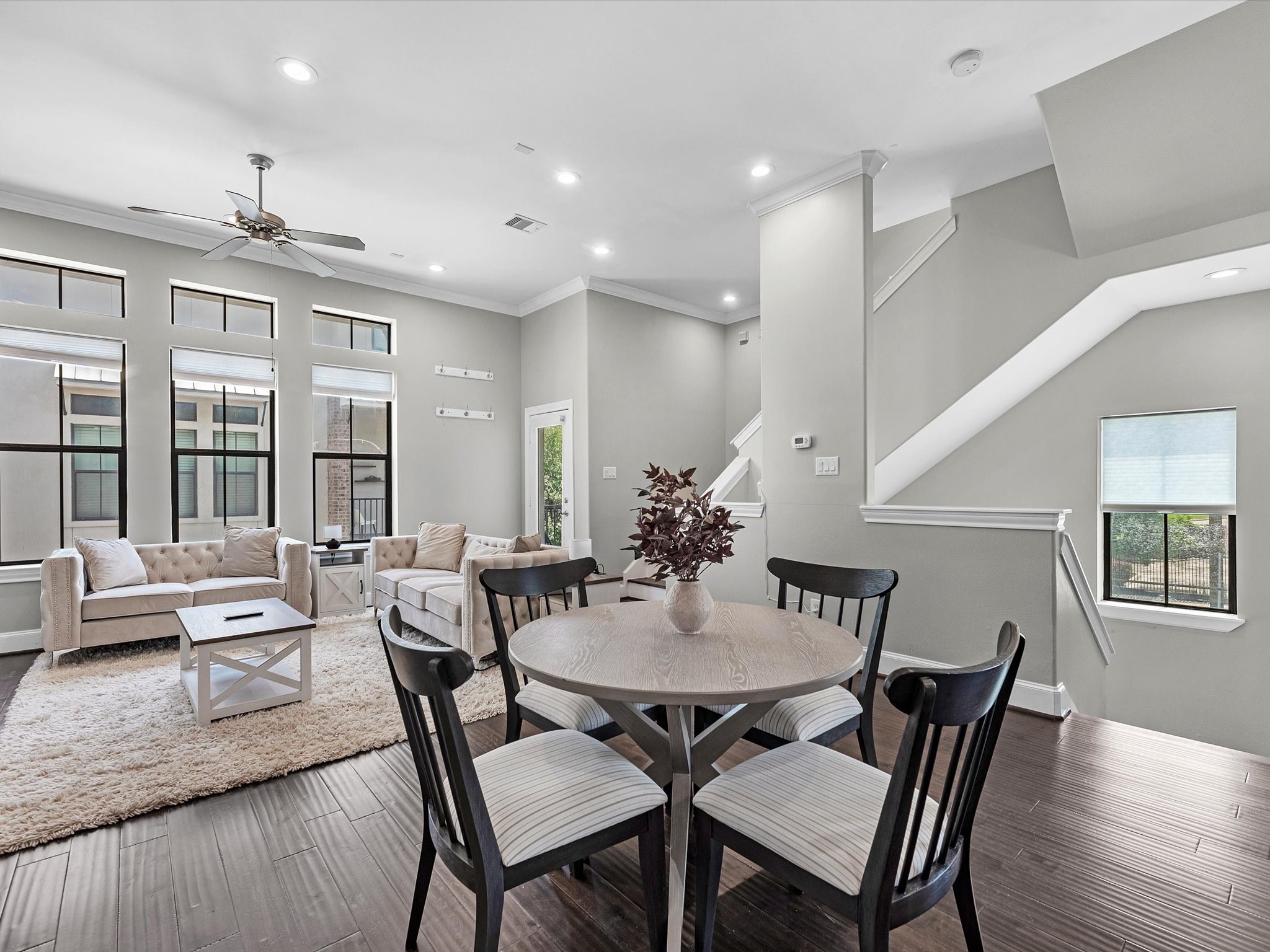 3610 Chenevert Street Houston, TX 77004 - Photo 11 of 32 This open-concept living area offers a seamless flow, perfect for entertaining and relaxation.