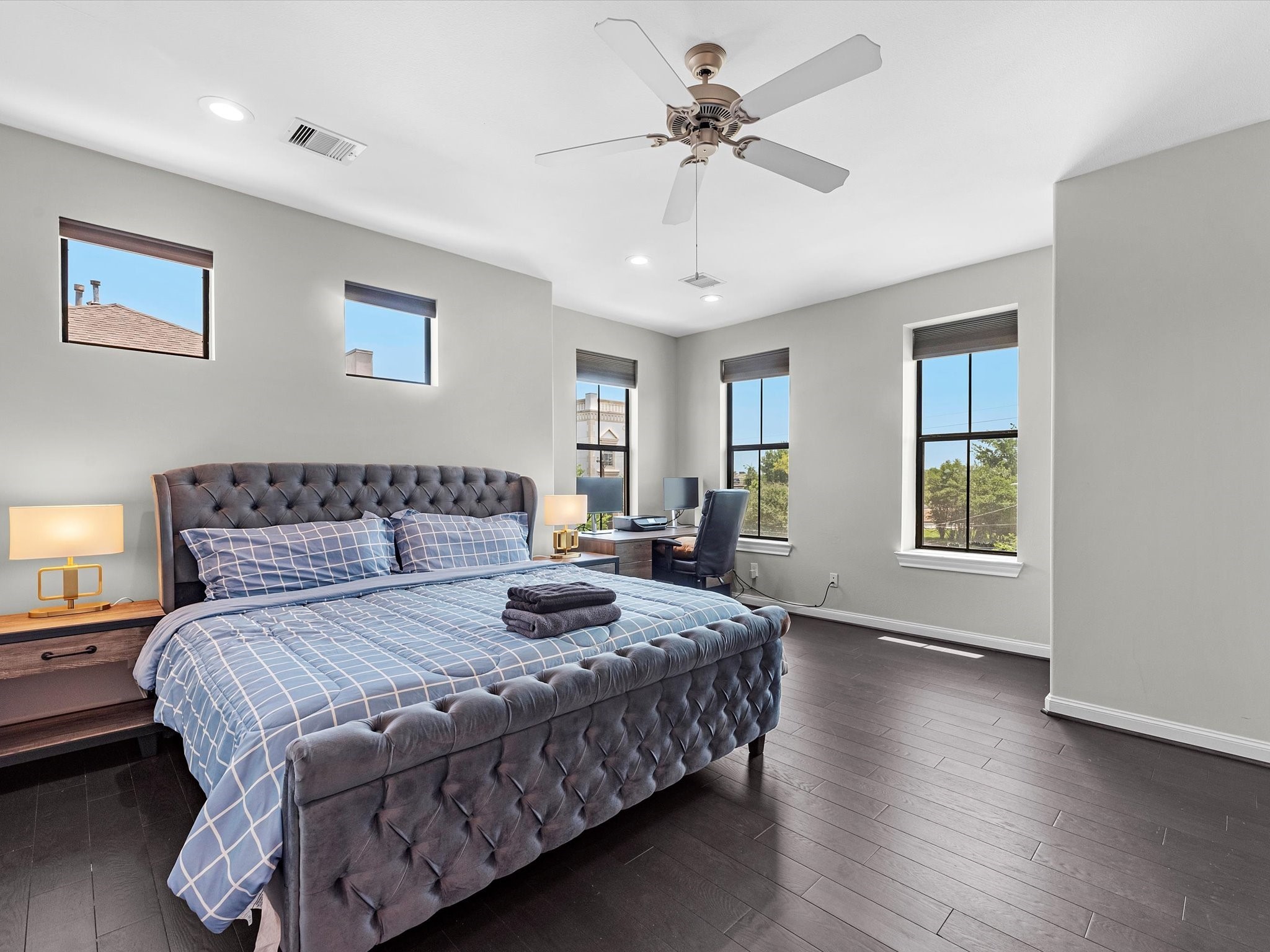 3610 Chenevert Street Houston, TX 77004 - Photo 16 of 32 Bright and inviting primary bedroom with abundant windows offering stunning east and north views.