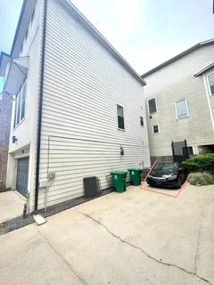 $449,000 | 3610 Chenevert Street, Houston, TX 77004