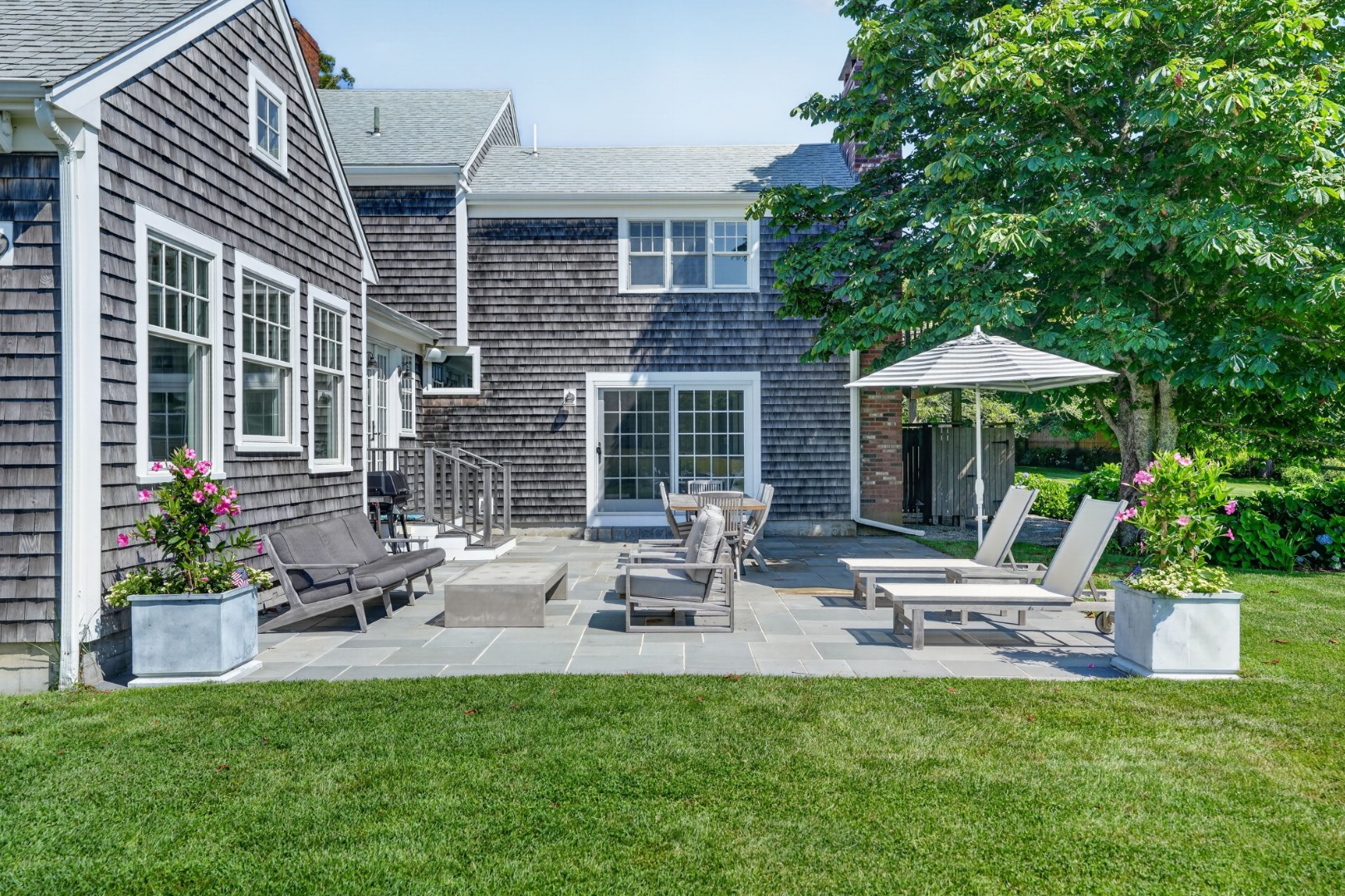 128 West Tisbury Road Edgartown, MA 02539 - Photo 8 of 69
