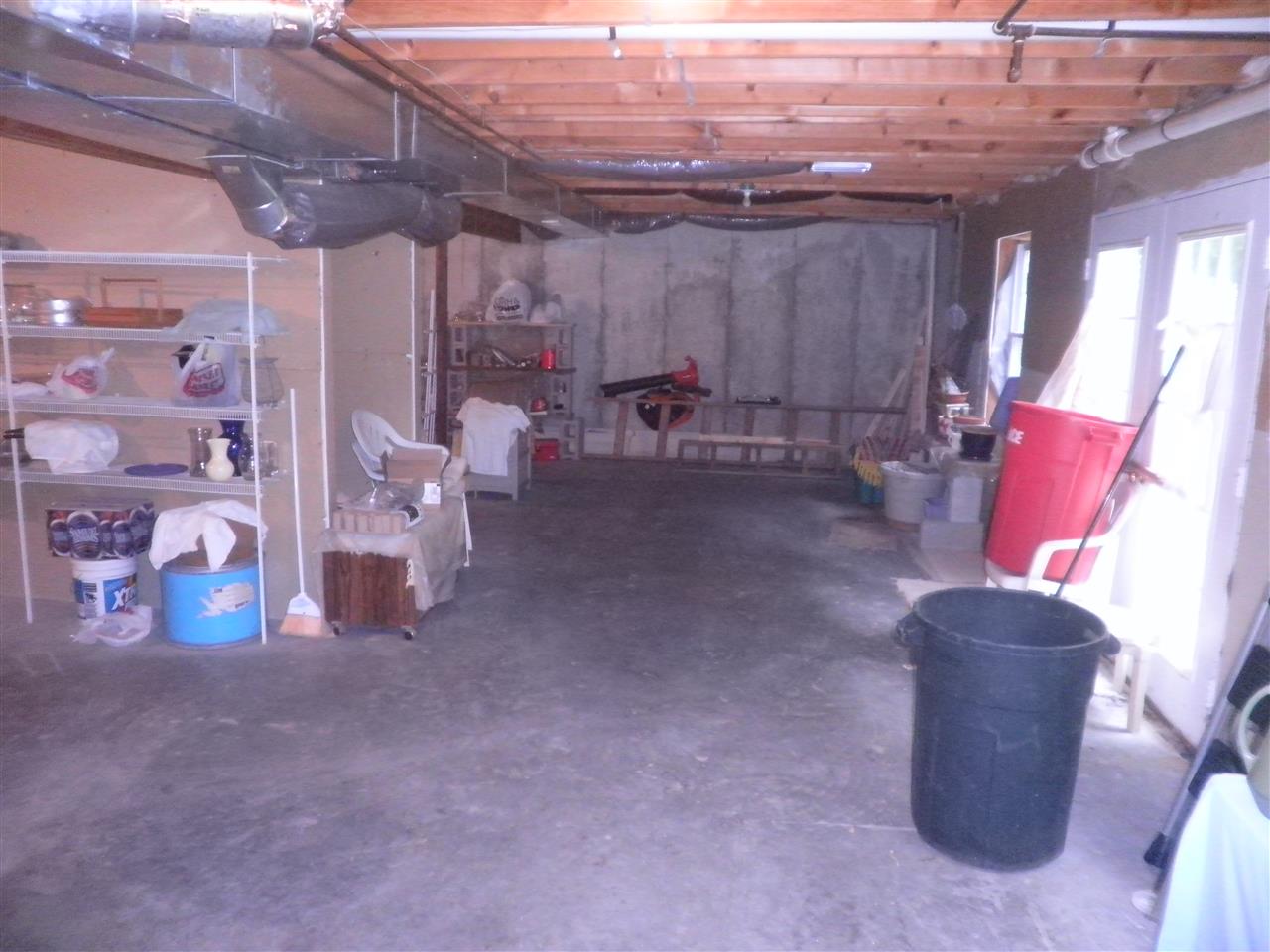 327 Farrington Corner Road Hopkinton, NH 03229 - Photo 13 of 21 Gallery Image 13