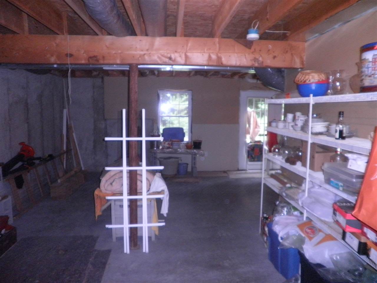 327 Farrington Corner Road Hopkinton, NH 03229 - Photo 14 of 21 Gallery Image 14