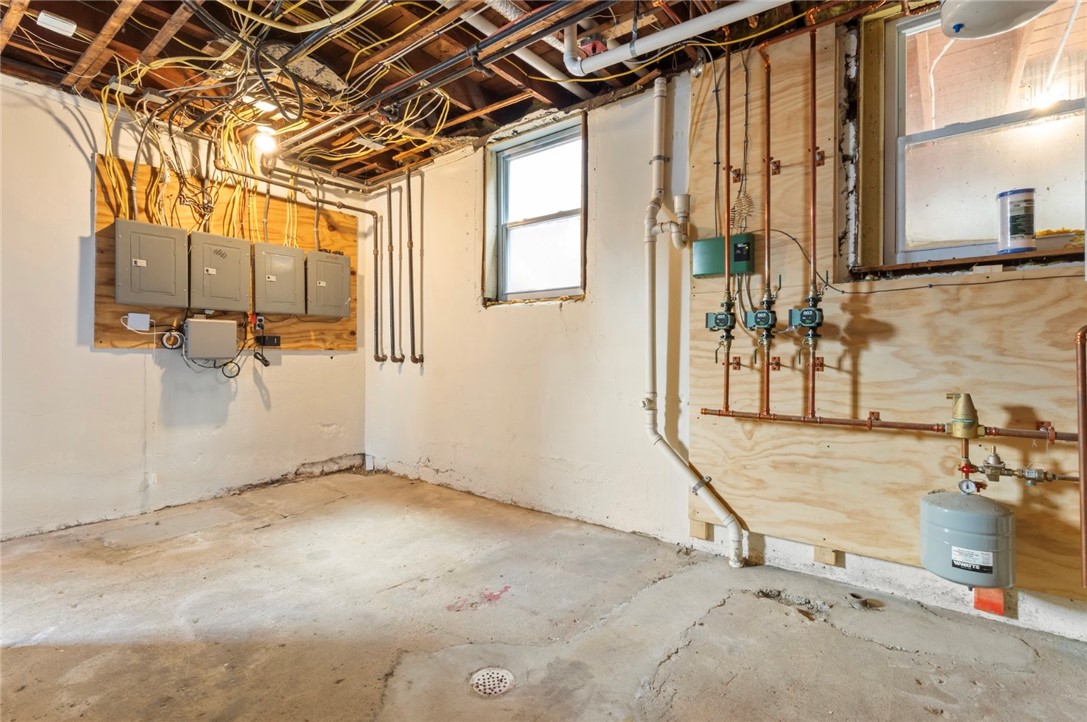 1251 Mendon Road Cumberland, RI 02864 - Photo 25 of 33