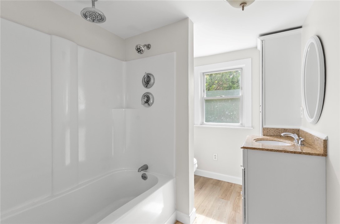 1251 Mendon Road Cumberland, RI 02864 - Photo 9 of 33