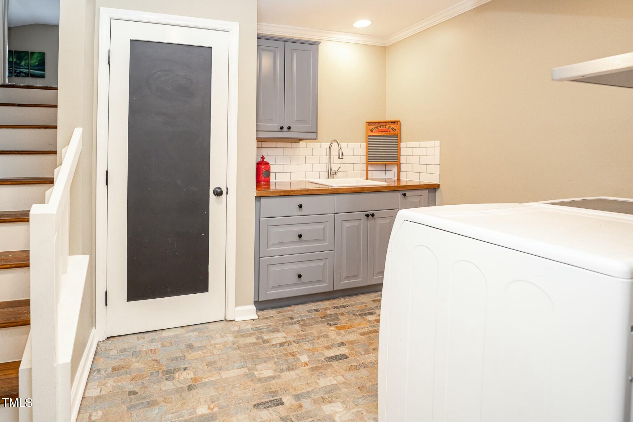 7800 Secluded Acres Road Apex, NC 27523 - Photo 35 of 51 laundry room